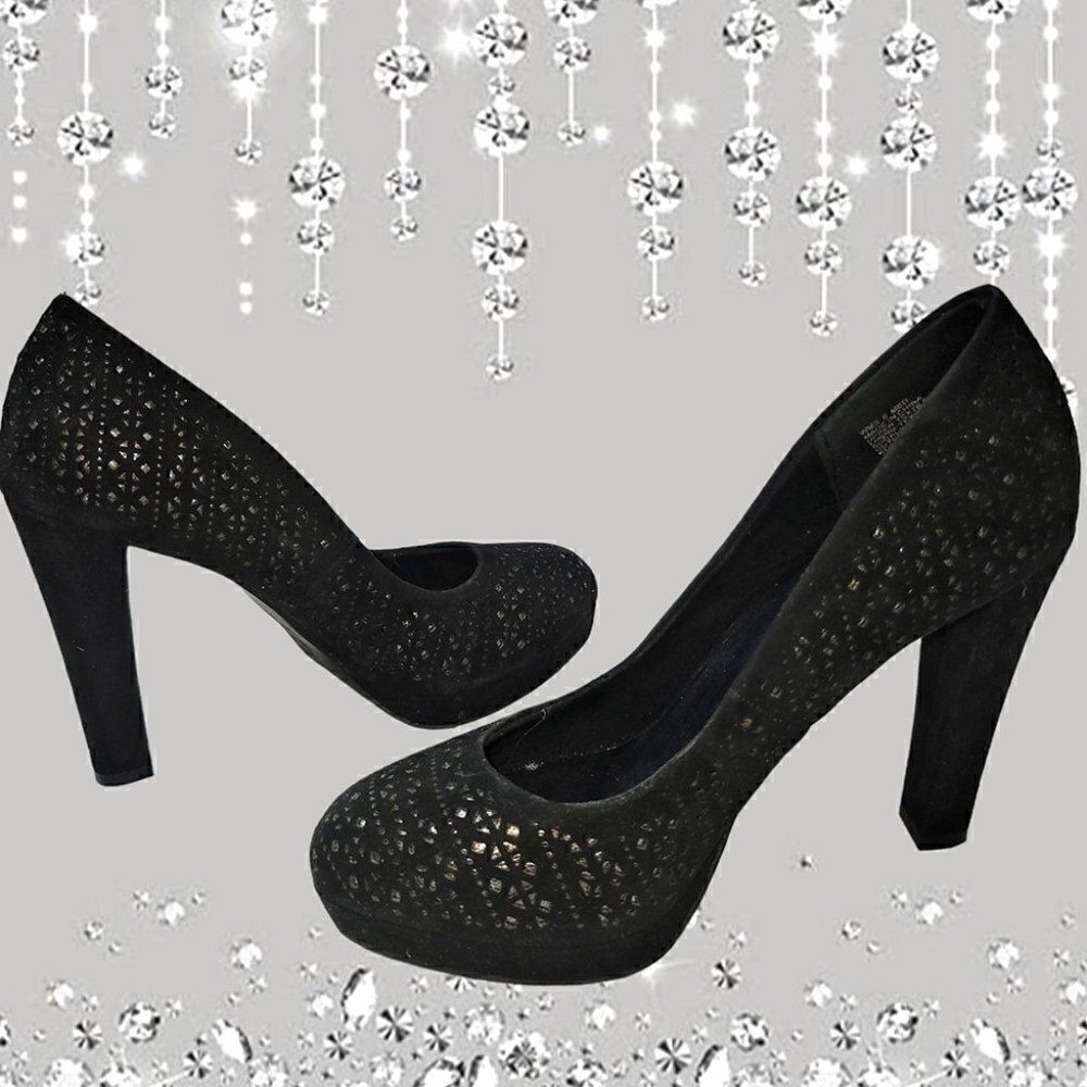 Juicy COUTURE velvety black peek-a-boo Heels